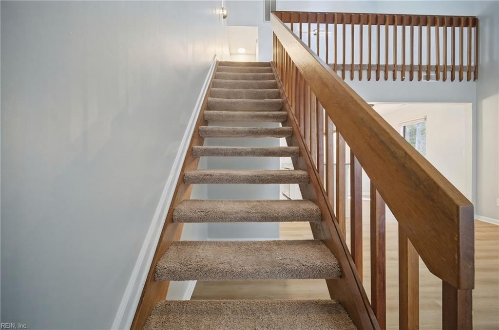 8576 Chesapeake Blvd Property Photo 24