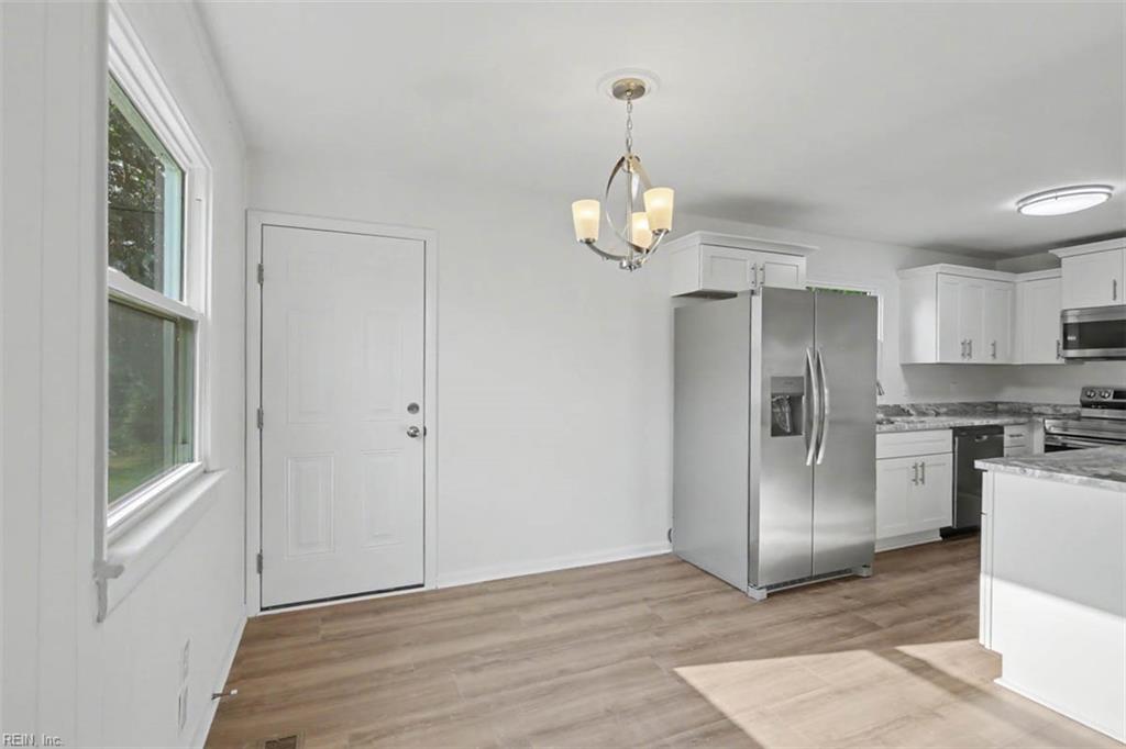1115 77th St Property Photo 11
