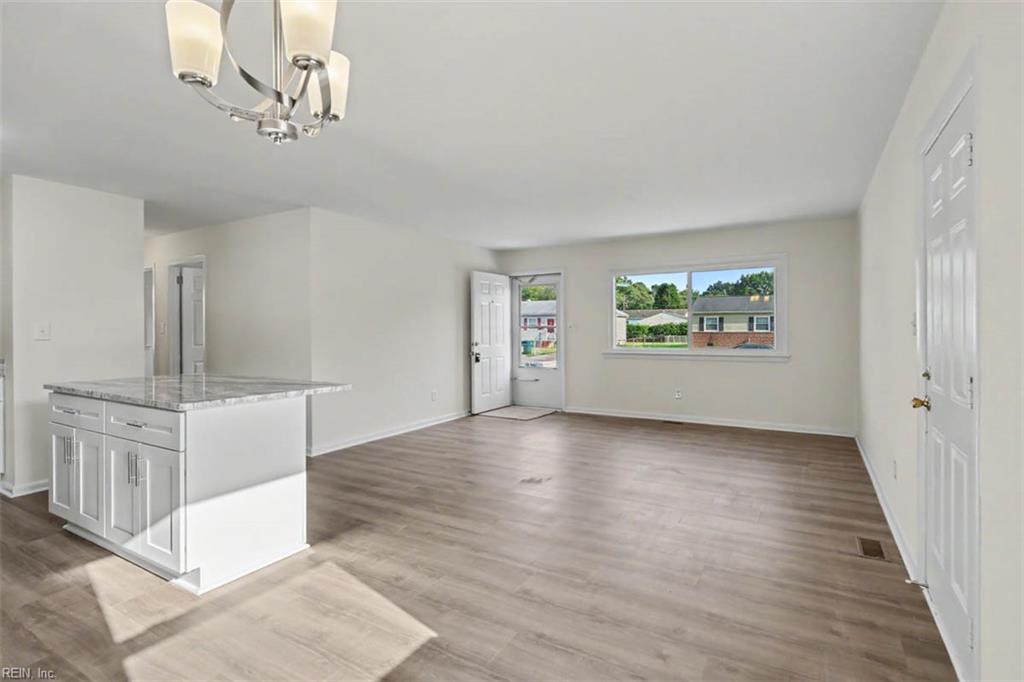 1115 77th St Property Photo 13