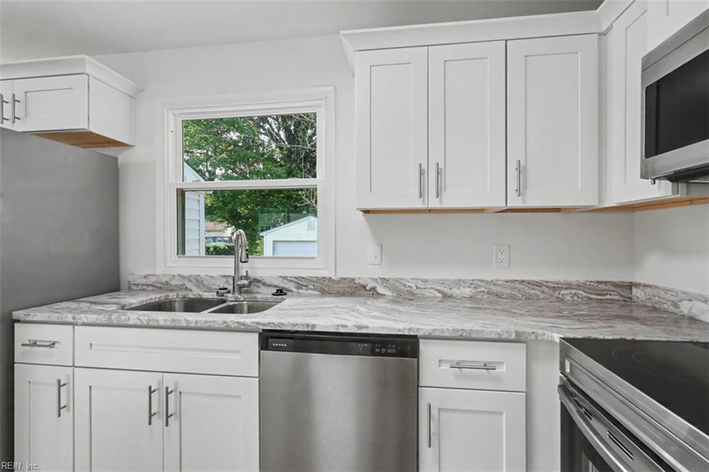 1115 77th St Property Photo 19