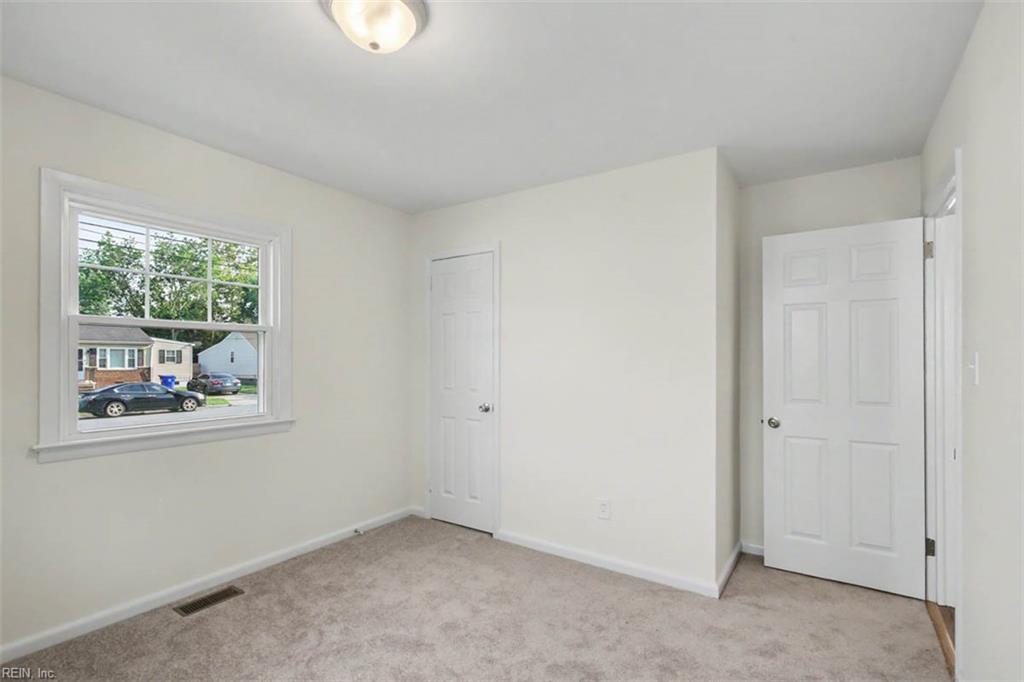 1115 77th St Property Photo 21