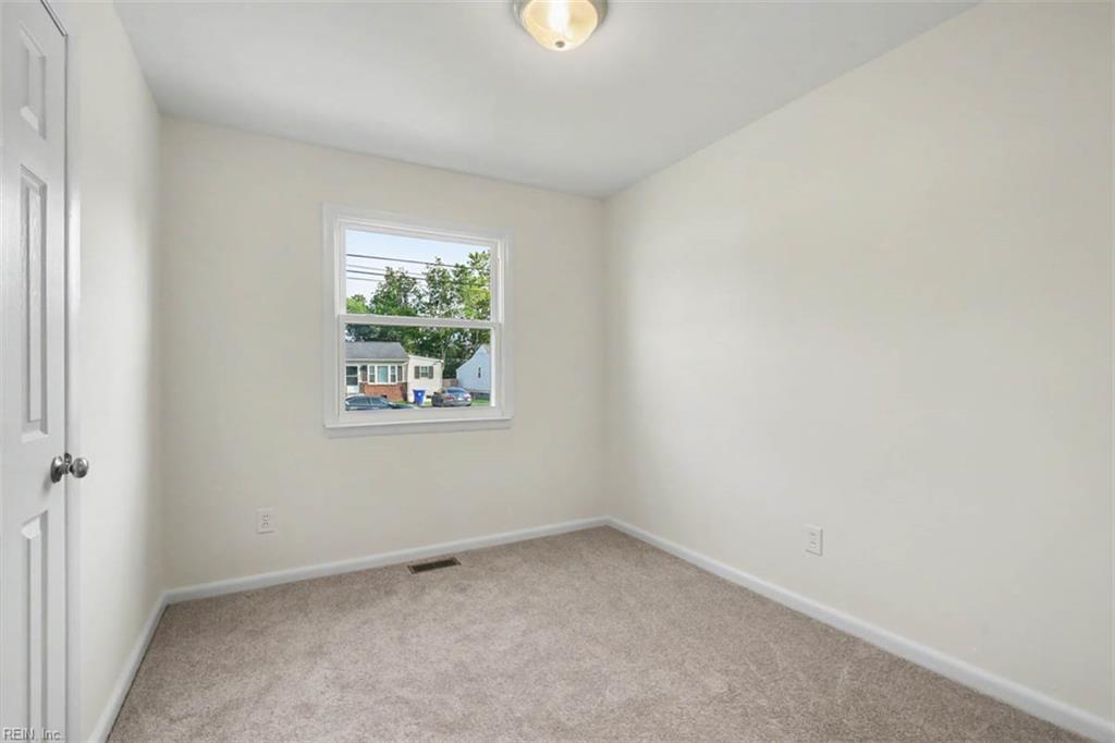 1115 77th St Property Photo 27