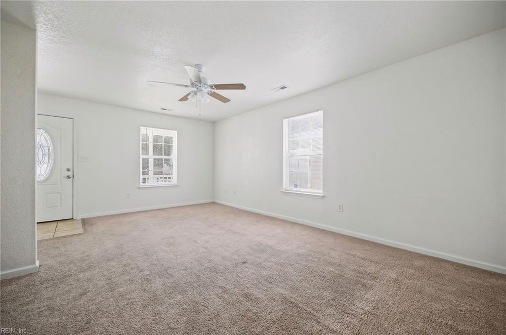 868 Johnson Ave Property Photo 6