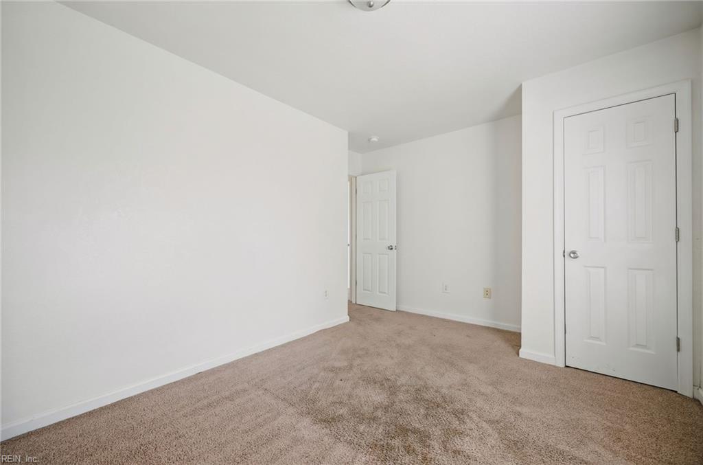 868 Johnson Ave Property Photo 24