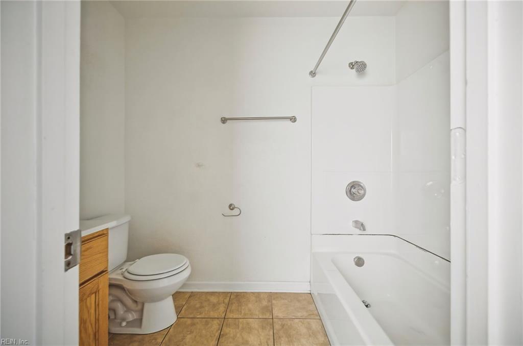 868 Johnson Ave Property Photo 30