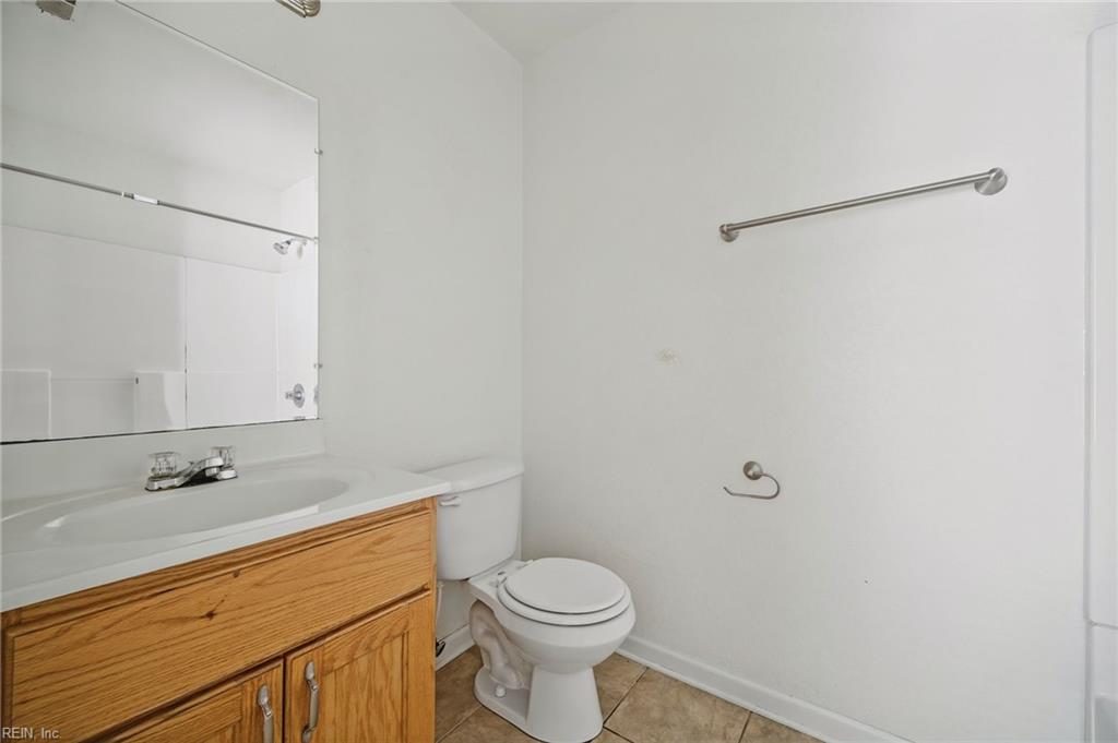 868 Johnson Ave Property Photo 31
