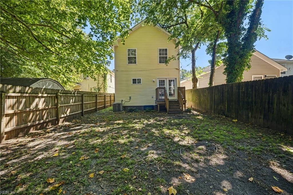 868 Johnson Ave Property Photo 38
