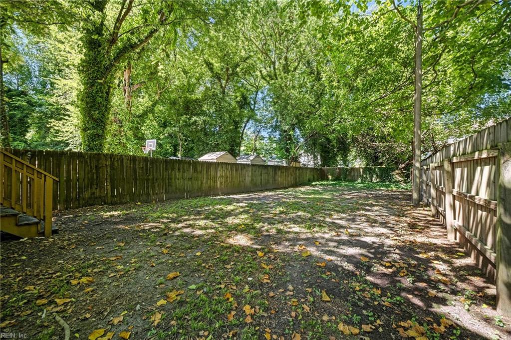 868 Johnson Ave Property Photo 40