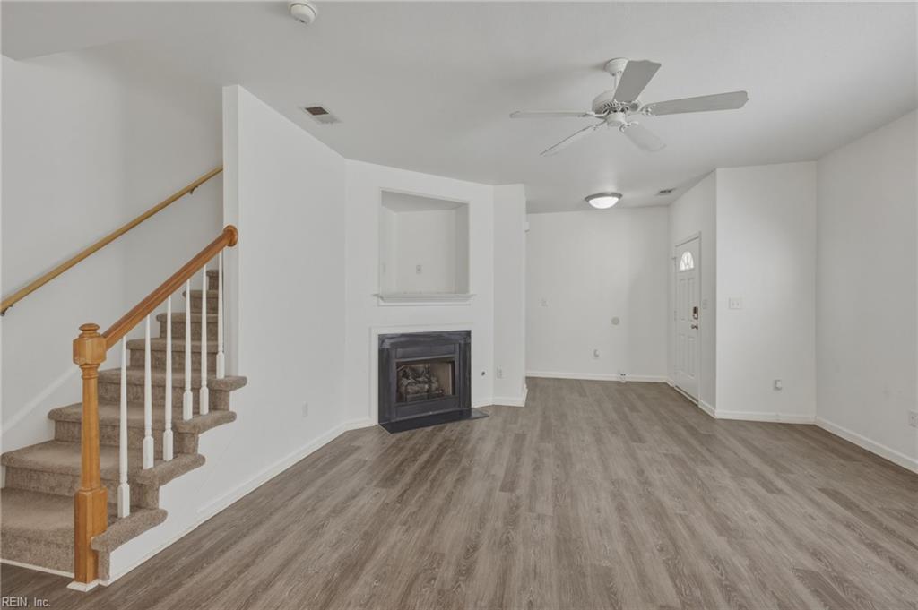 321 Garcia Dr Property Photo 5