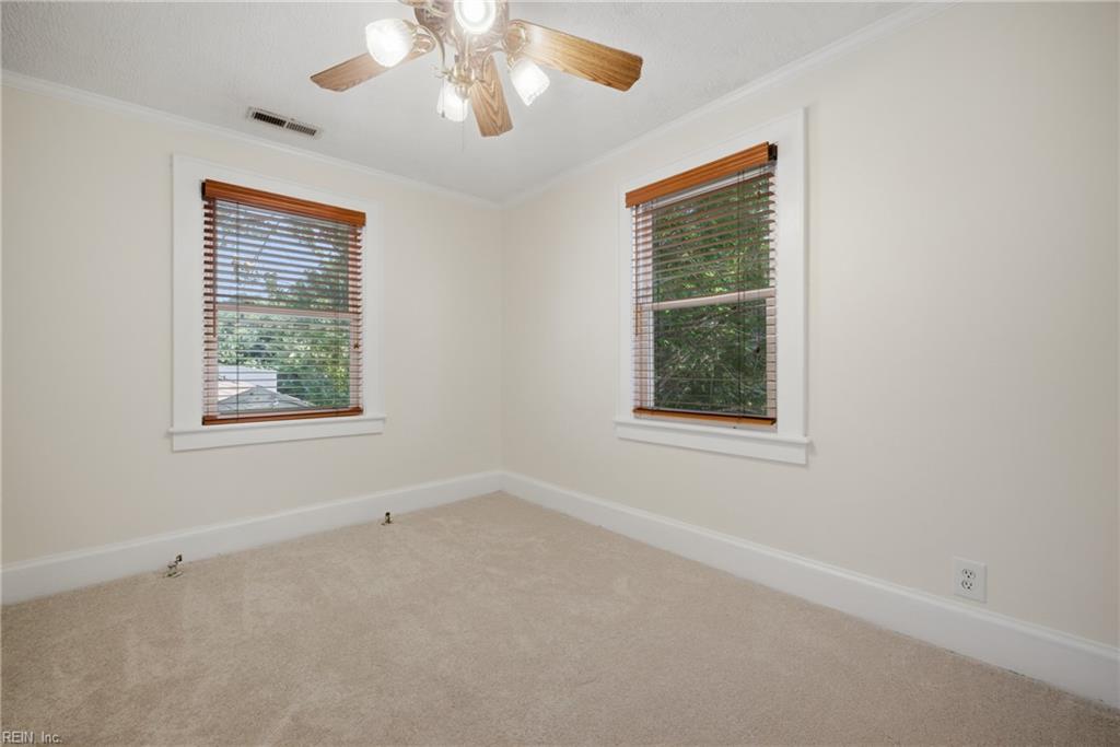 4201 Winchester Dr Property Photo 19