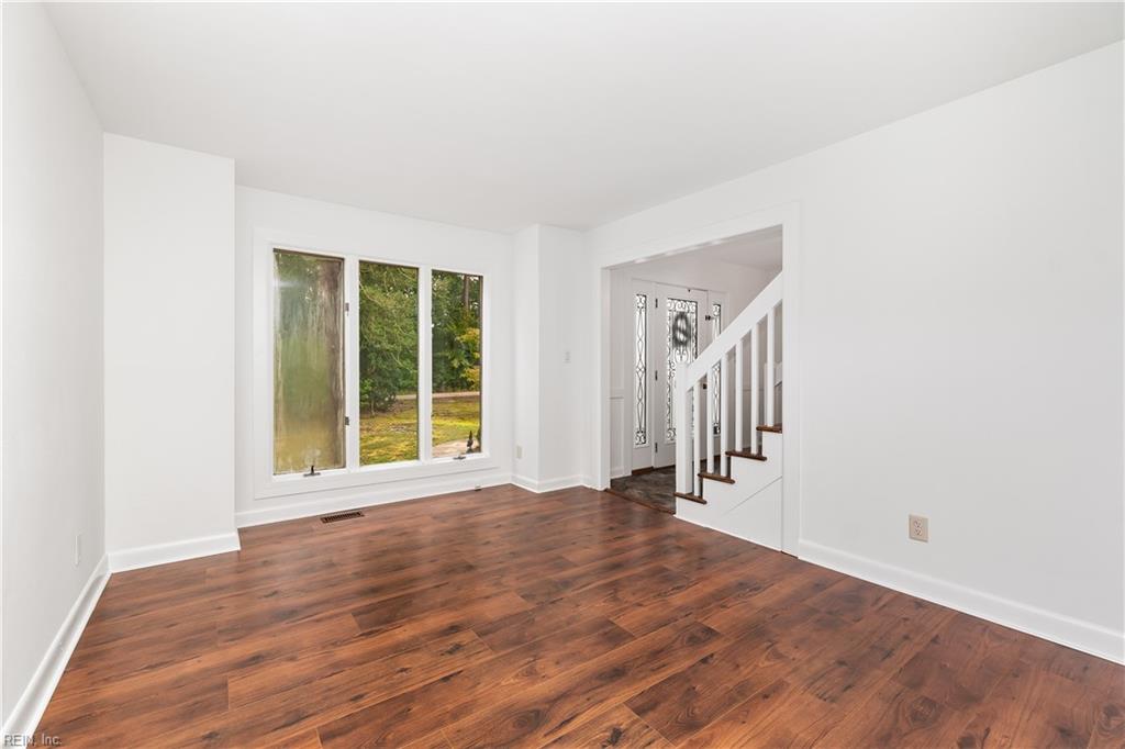 120 Dogwood Trl Property Photo 7