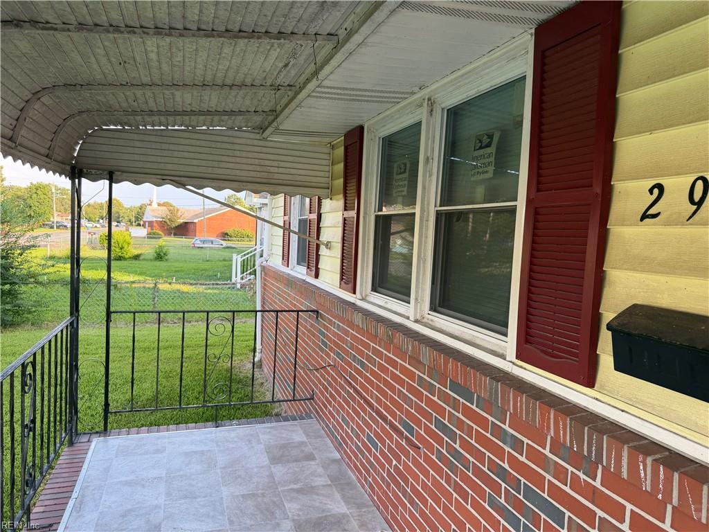 2918 Berkley Ave Property Photo 4