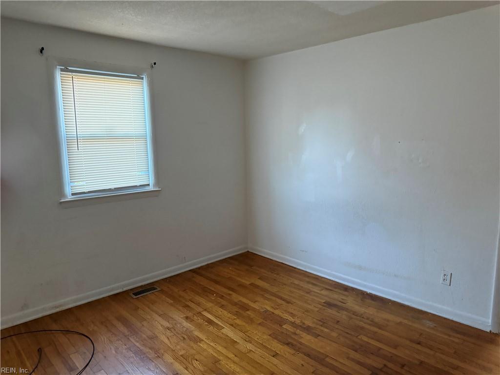 2918 Berkley Ave Property Photo 10