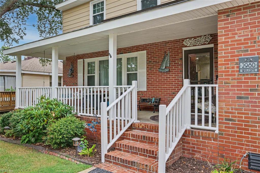 2980 Lynnhaven Dr Property Photo 3