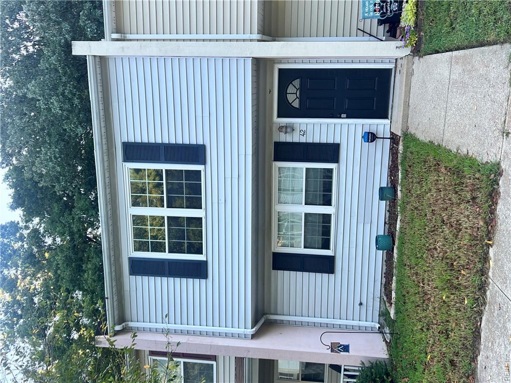 42 Otsego Dr Property Photo 1