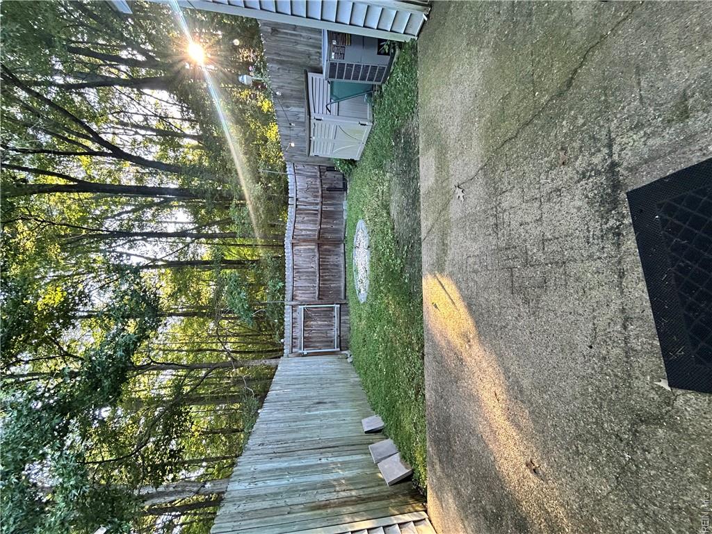 42 Otsego Dr Property Photo 14