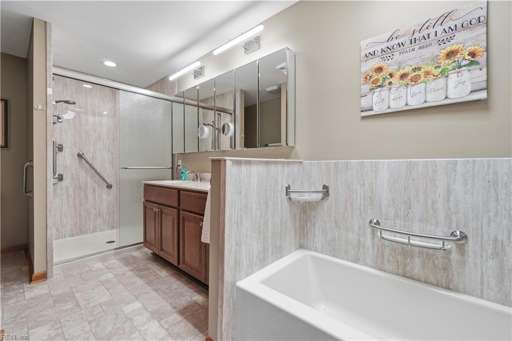 4724 Woodwind Way Property Photo 17