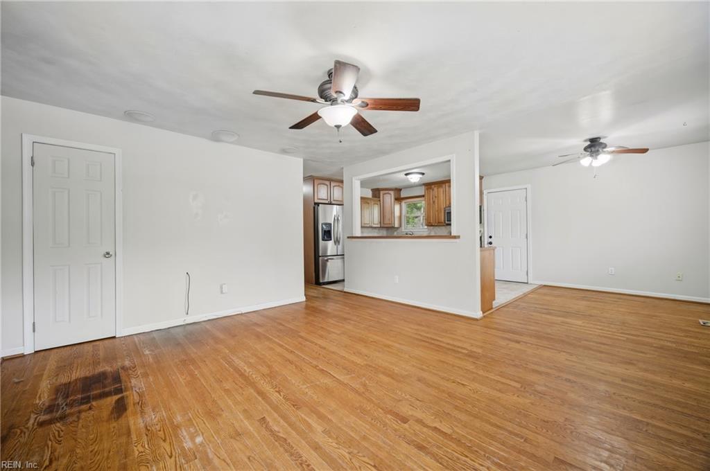 312 S Curry St Property Photo 2
