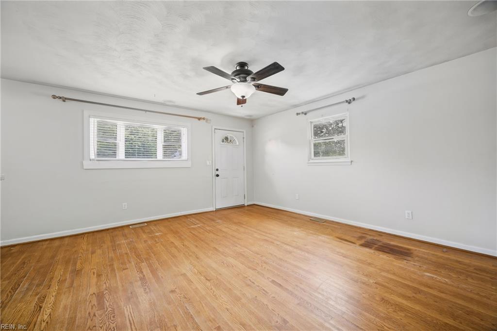 312 S Curry St Property Photo 3
