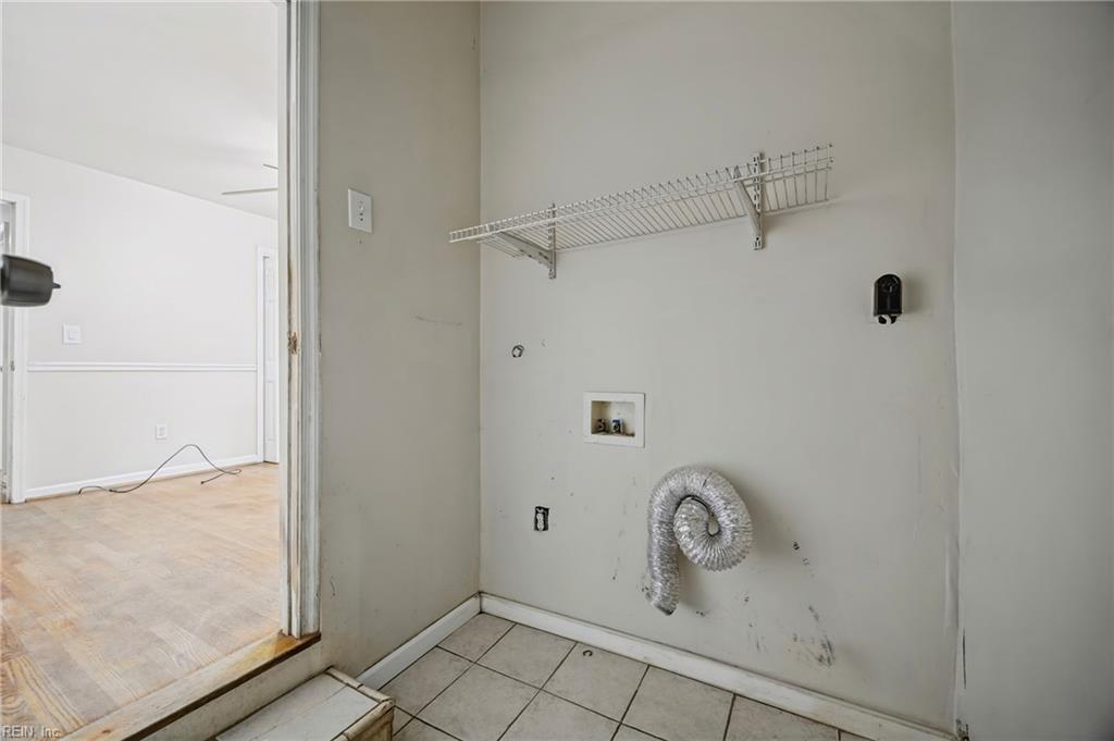312 S Curry St Property Photo 17