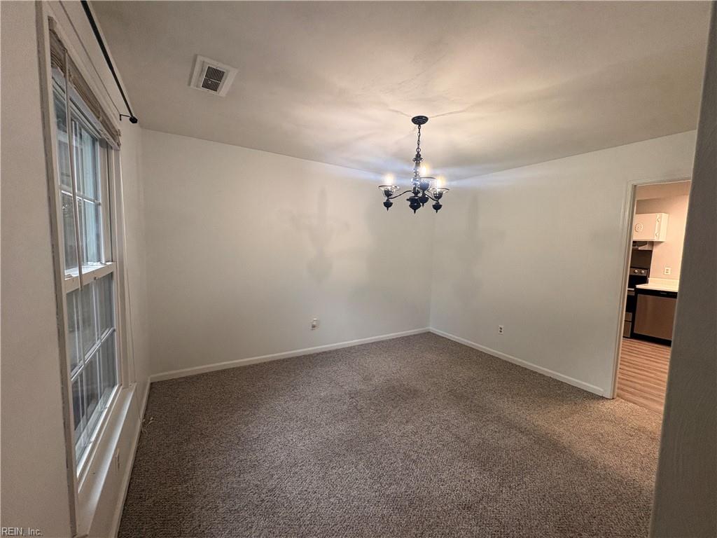 102 Plantation Dr Property Photo 3