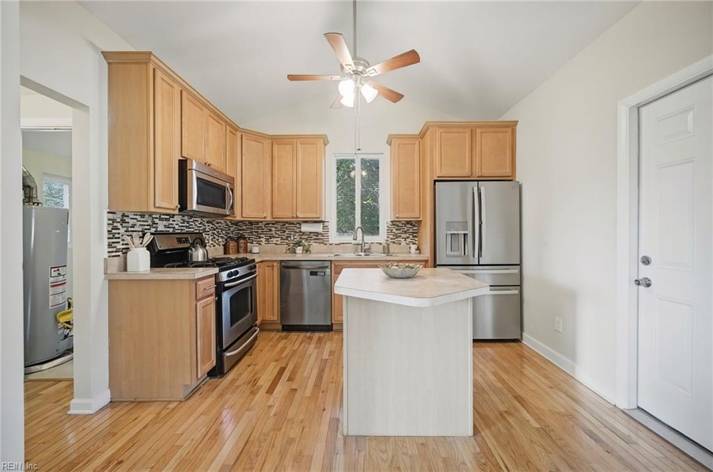 805 Aragona Blvd Property Photo 11