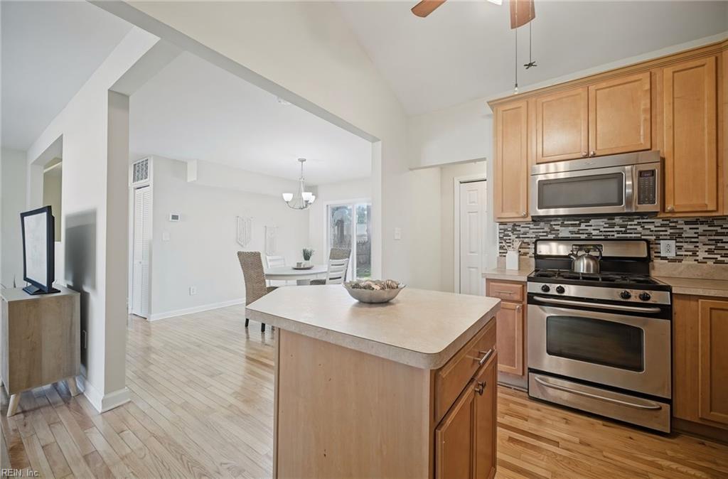805 Aragona Blvd Property Photo 13