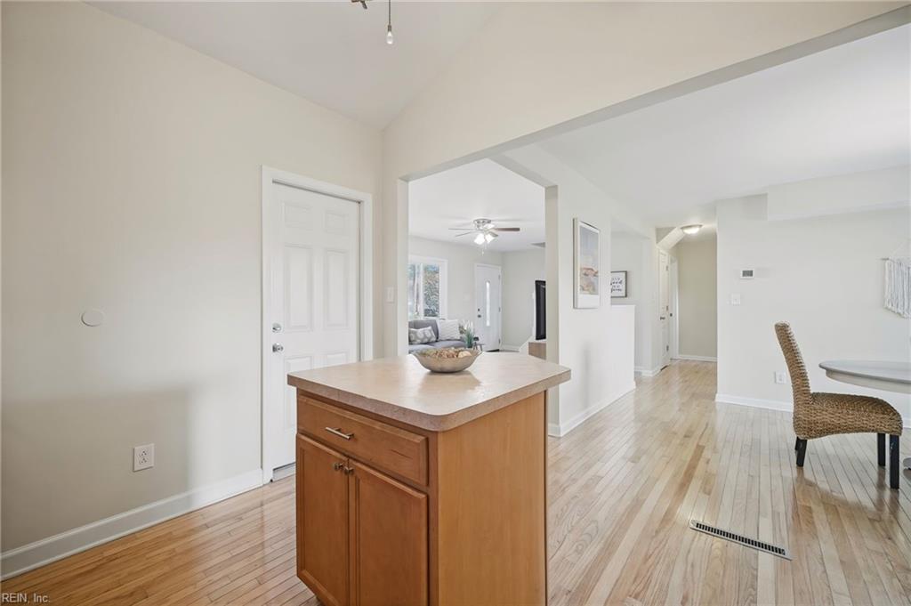 805 Aragona Blvd Property Photo 15