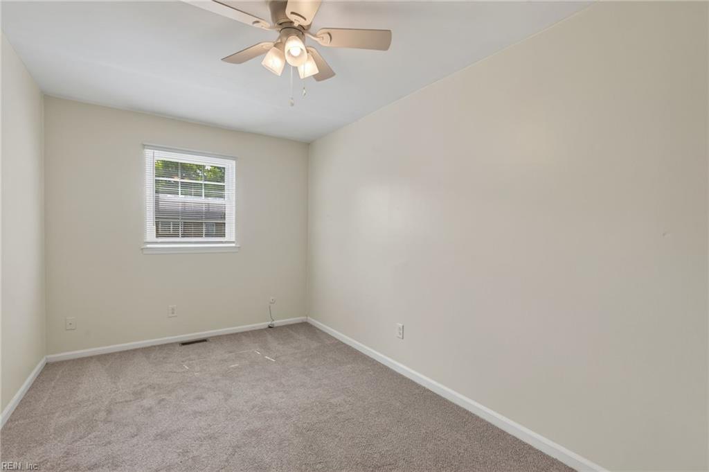 833 Windom Pl Property Photo 14
