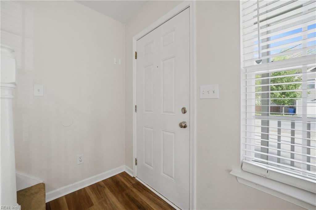 5109 James St Property Photo 9