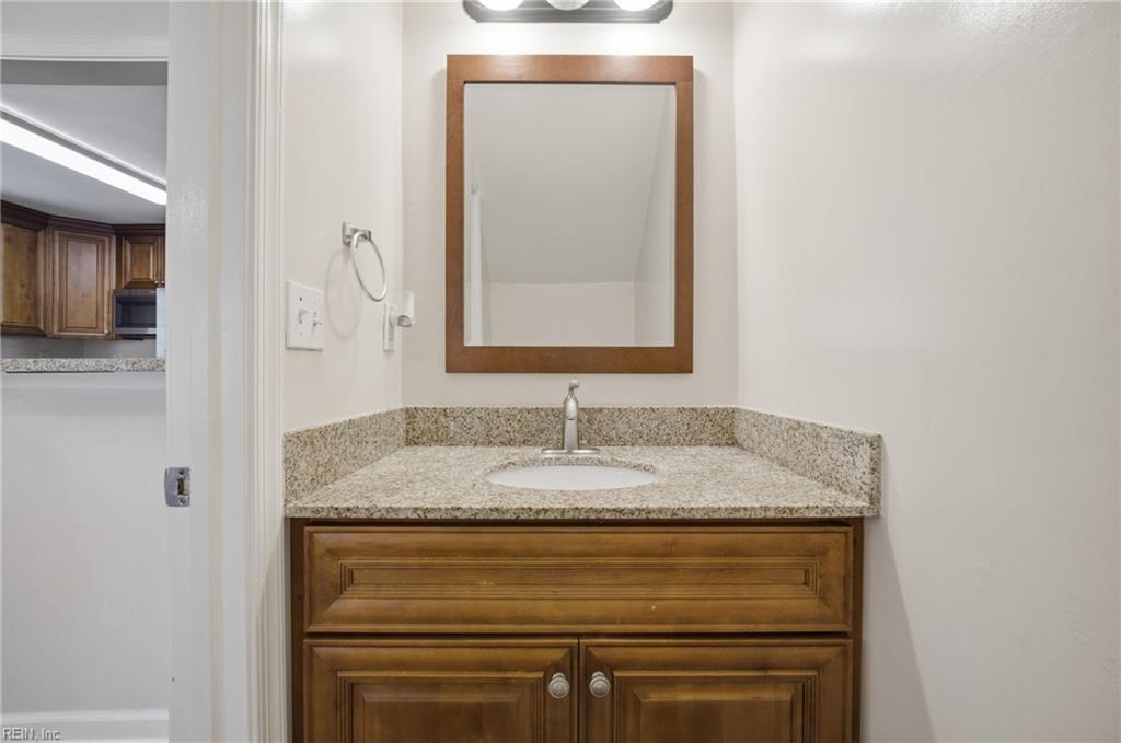 5109 James St Property Photo 15