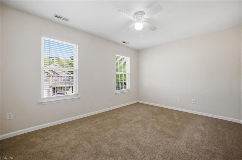 5109 James St Property Photo 25