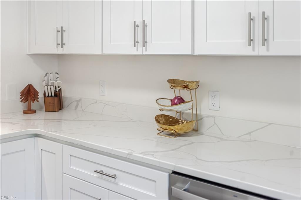 62 Park Ave Property Photo 9