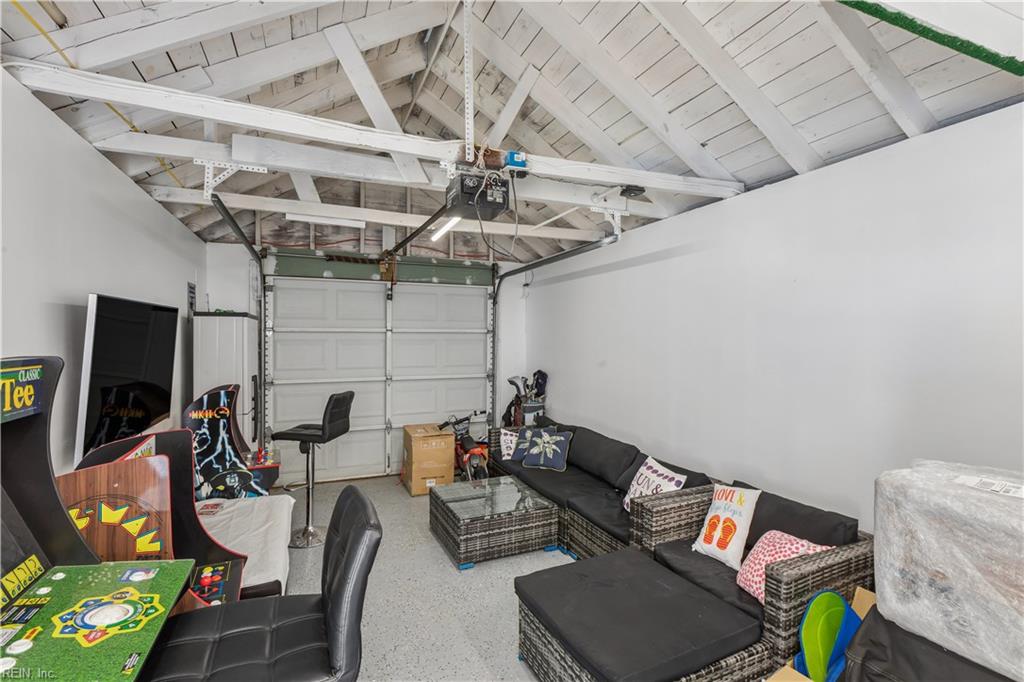 62 Park Ave Property Photo 43