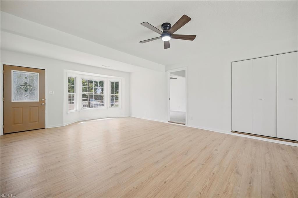 5004 Westgrove Cir Property Photo 7