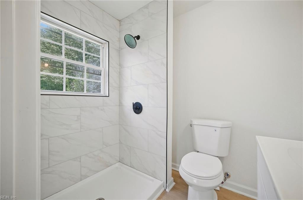 5004 Westgrove Cir Property Photo 17