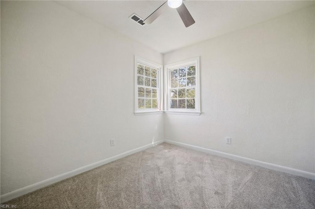 5004 Westgrove Cir Property Photo 19