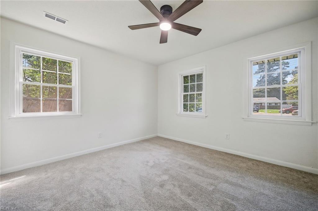 5004 Westgrove Cir Property Photo 23