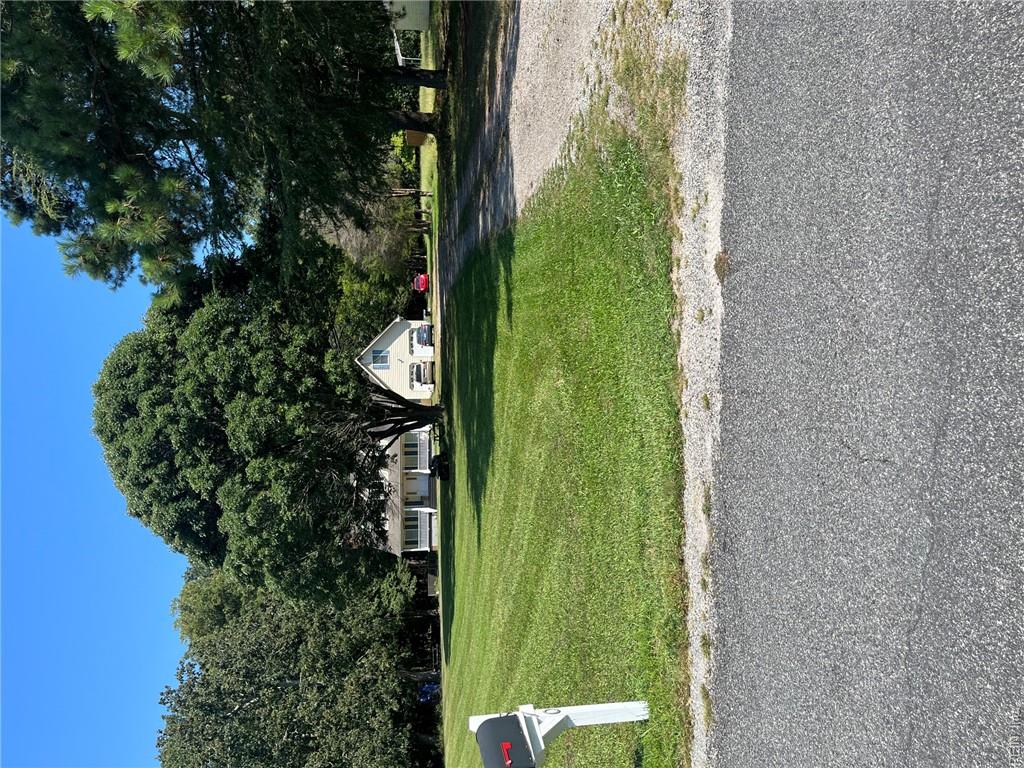 870 Carlton Rd Property Photo 2