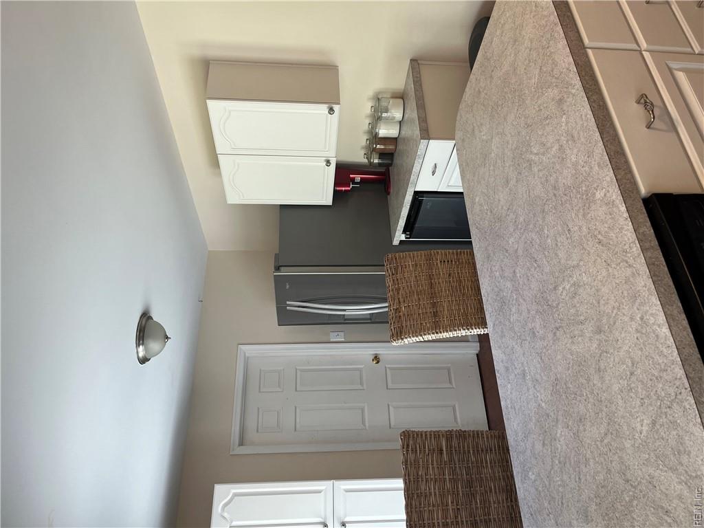 870 Carlton Rd Property Photo 18
