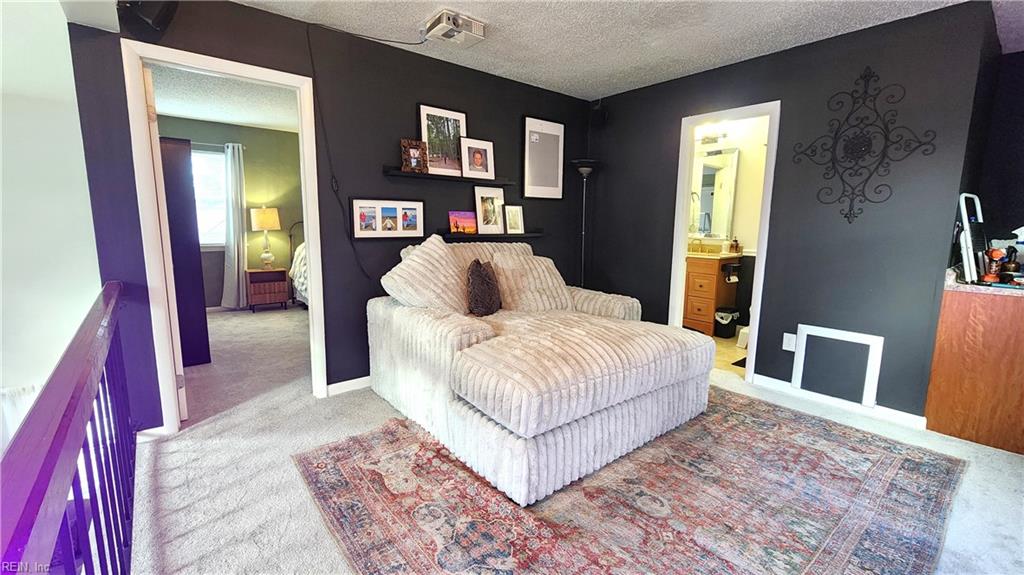 1209 Woodbridge Trl Property Photo 12