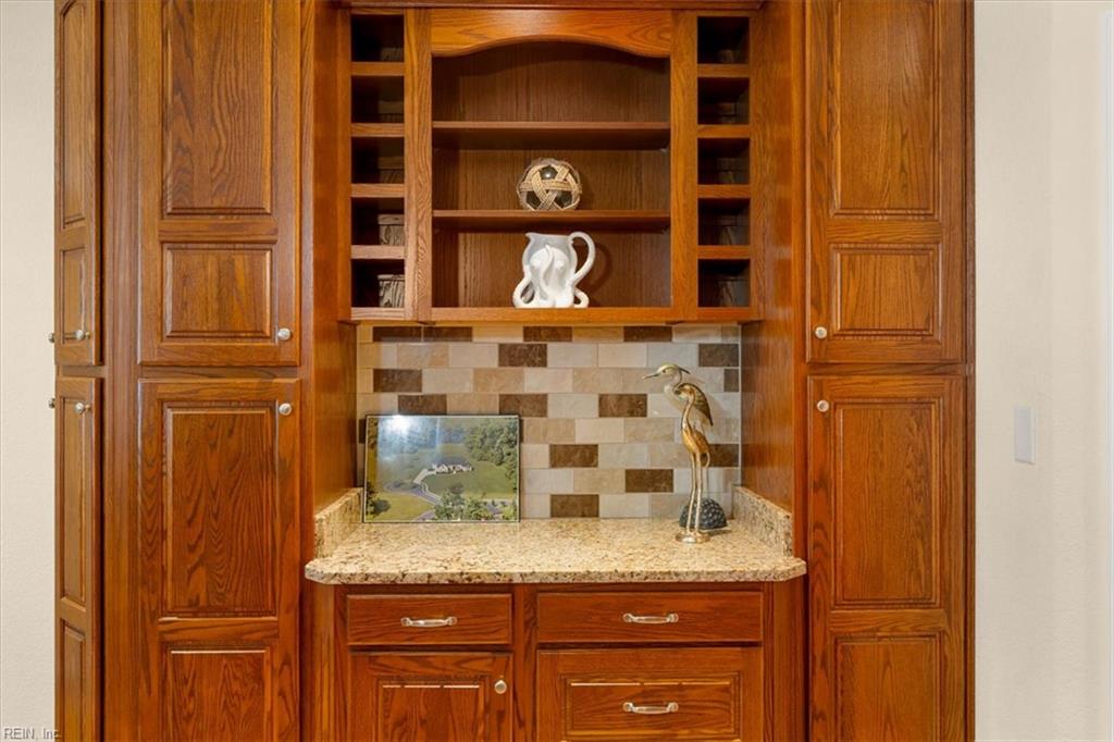 200 Ashby Ct Property Photo 14