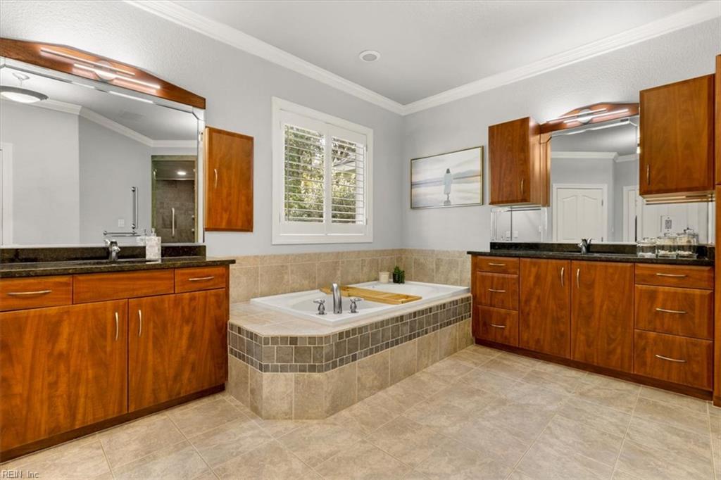 200 Ashby Ct Property Photo 24