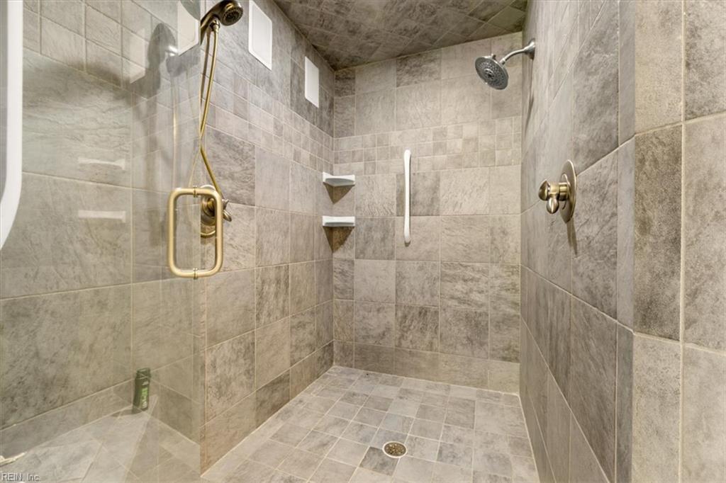 200 Ashby Ct Property Photo 27