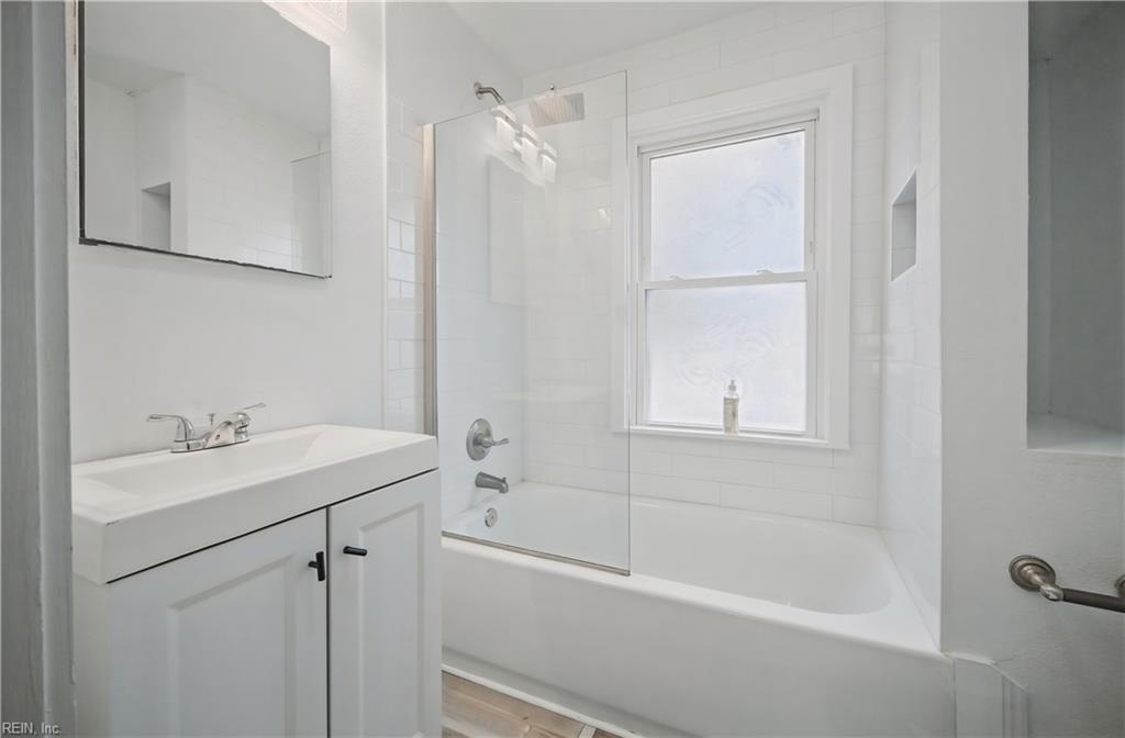 3672 Henrico St Property Photo 12
