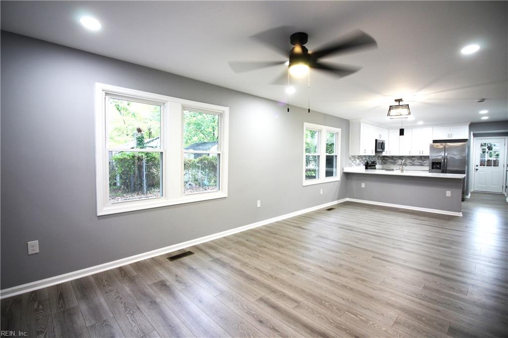 324 Honaker Ave Property Photo 6