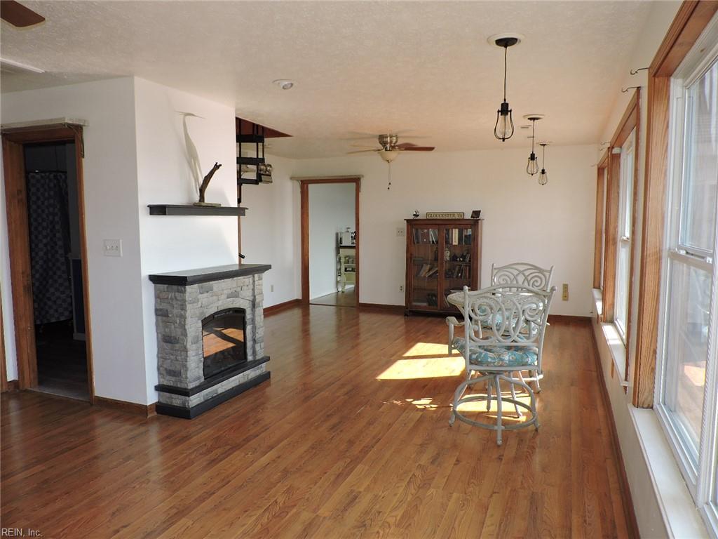 3789 Coates Ln Property Photo 7