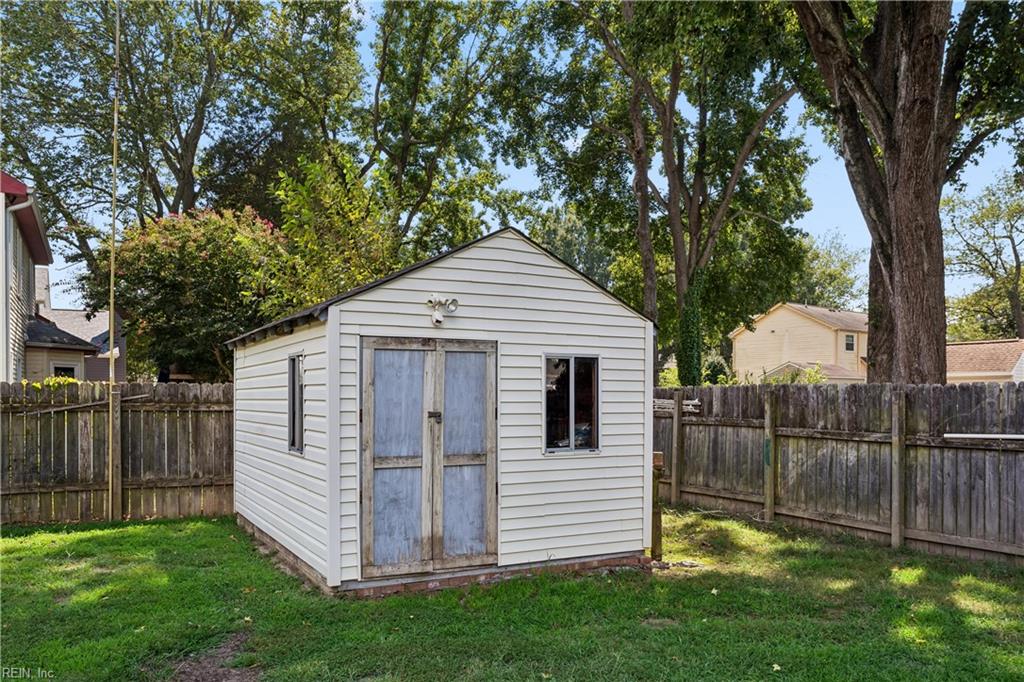 835 Garrow Rd Property Photo 45
