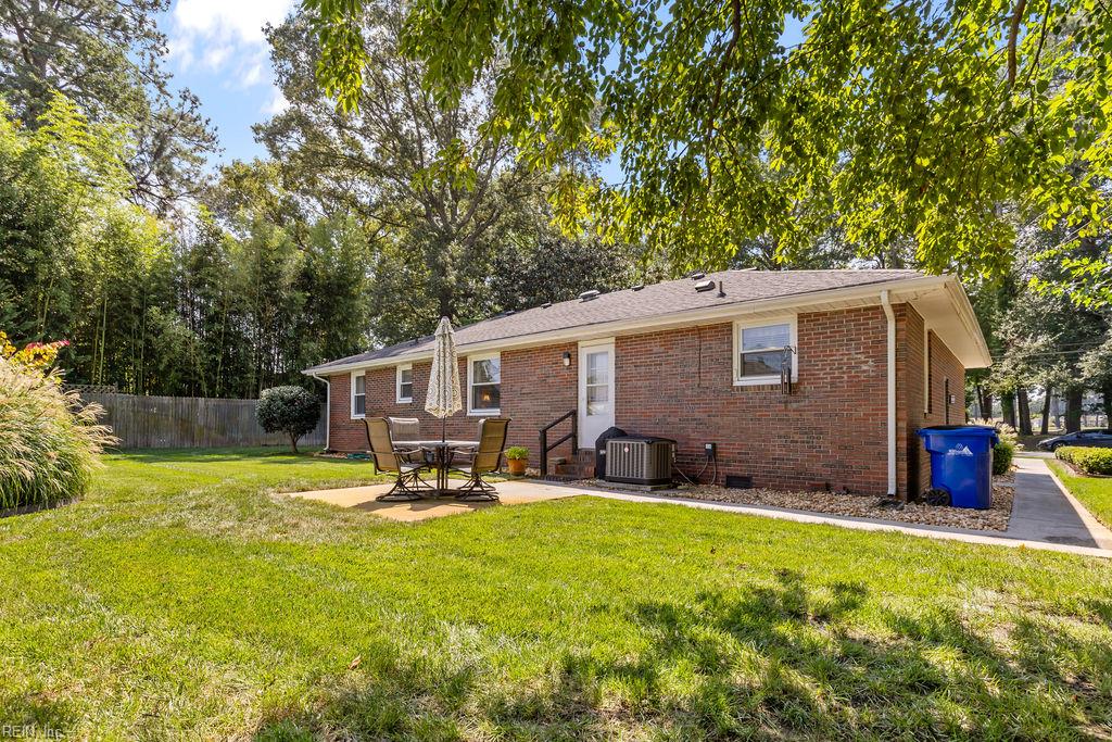 417 Mayflower Rd Property Photo 22