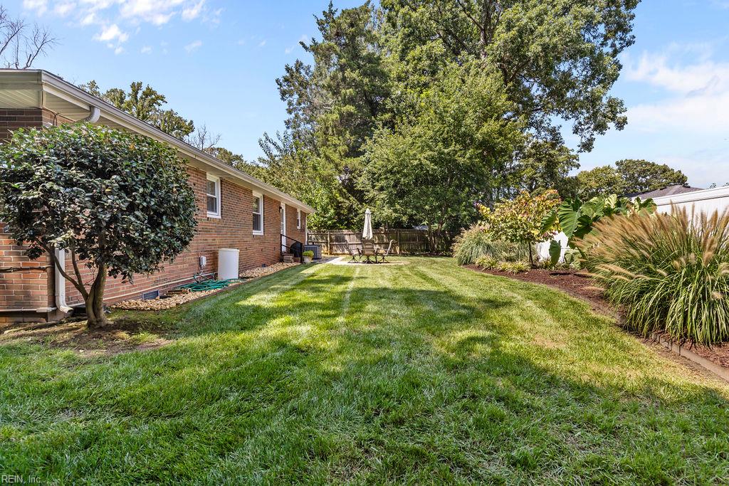 417 Mayflower Rd Property Photo 23